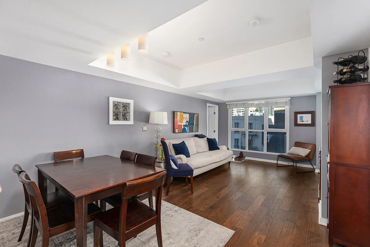 2 bed, 1090 sqft, $3,100 — Photo 3