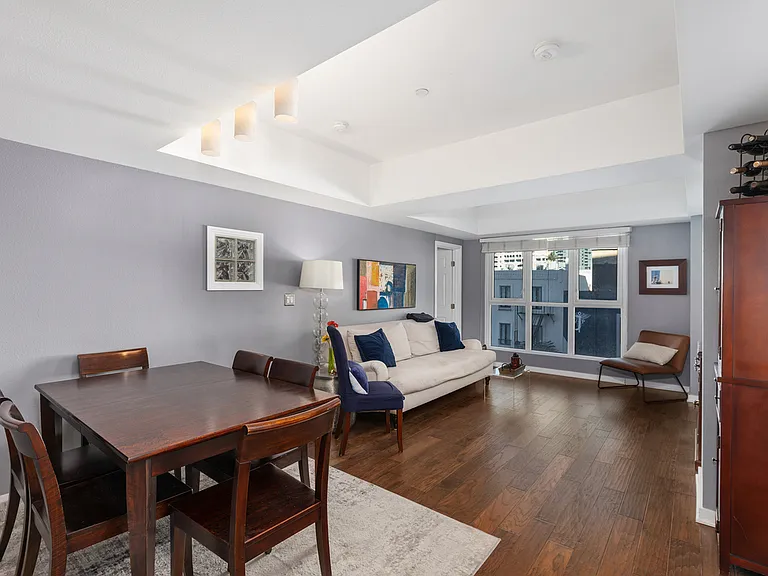 875 G St #302 — Photo 3