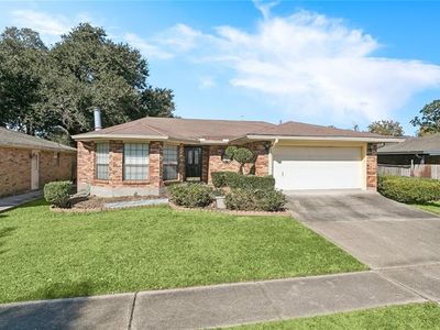 444 Sugarpine Dr, Gretna, LA, 70056