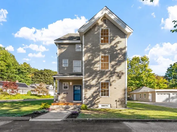 26 Caswell St, Fitchburg, MA 01420