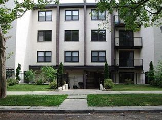 1711 W Jarvis Ave APT 103, Chicago, IL 60626