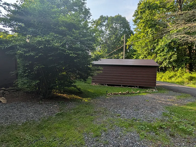 814 Heaton Creek Rd — Photo 6