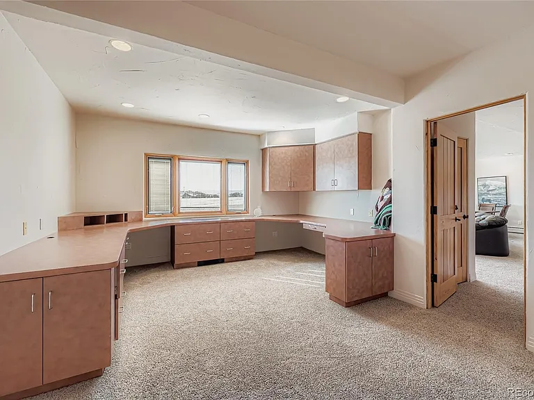 1764 Mesa Ridge Ln — Photo 23