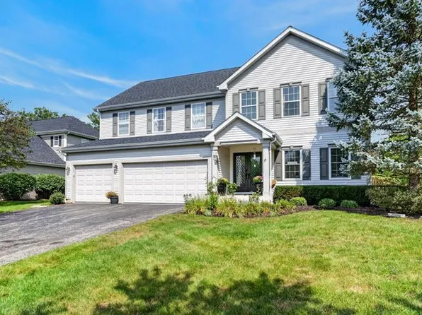 8024 Connor Dr, Long Grove, IL 60047