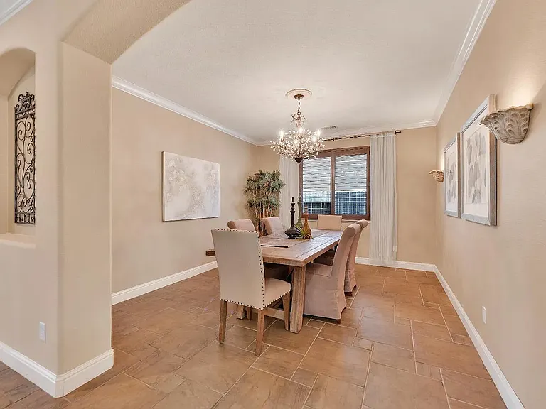 109 Palomares Ct — Photo 11