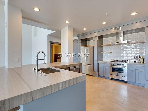 4th image of 32 E Serene Ave Unit 414
