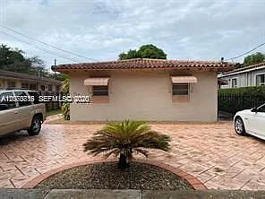 1112 SW 65th Ave #BACK