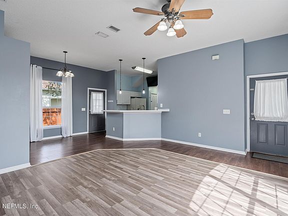 3rd image of 3329 THIRD Street