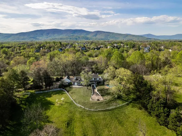 4833 Parsons Green Ln, Charlottesville, VA 22903