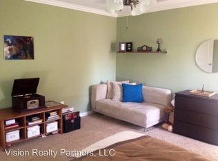108 Lakeview Dr, Hendersonville, TN 37075