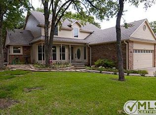 2149 S Winding Creek Dr, Grapevine, TX 76051