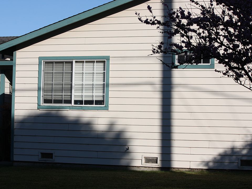 2nd image of 93 Sill Rd