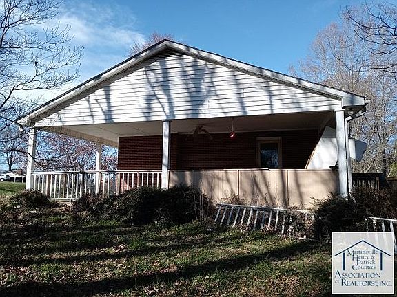 2nd image of 100 Deerwood Tract Ct