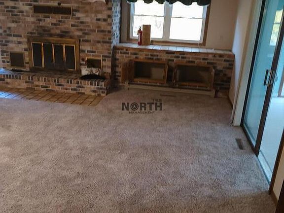 5th image of 747 Wild West Ln SW