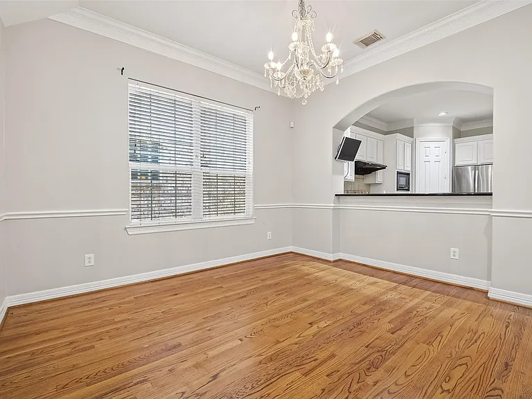 10134 Holly Chase Dr — Photo 8