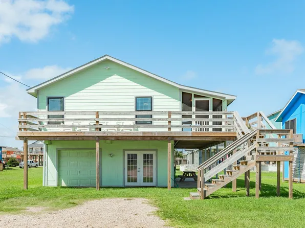 222 Driftwood Ct, Surfside Beach, TX 77541
