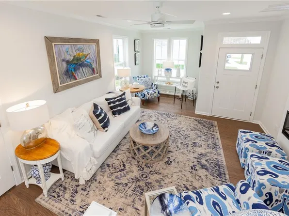 322 25th 1/2 St, Virginia Beach, VA 23451