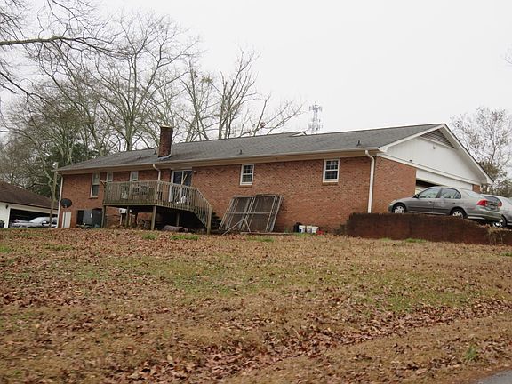 3rd image of 245 Raven Wood Cir