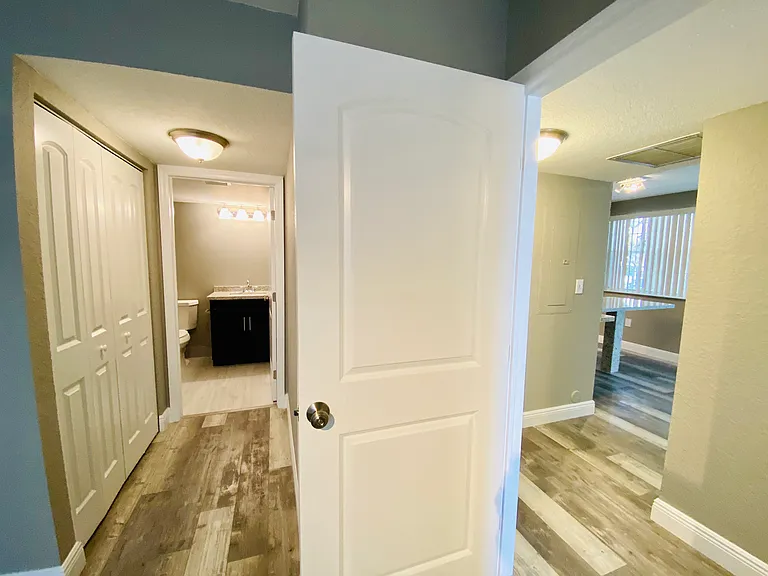 2831 N Oakland Forest Dr #101 — Photo 48