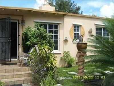 1661 NW 16th St, Miami, FL, 33125