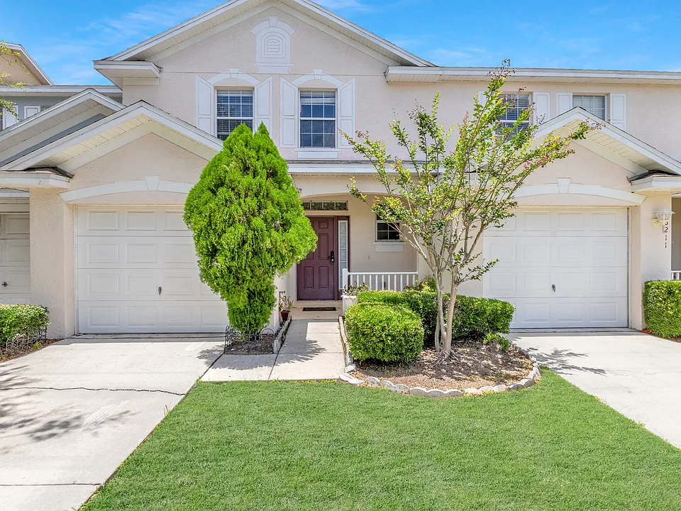 6213 Crestdale Pl