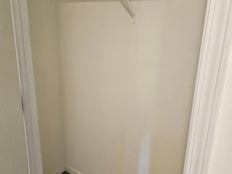226 Carys Ln — Photo 17