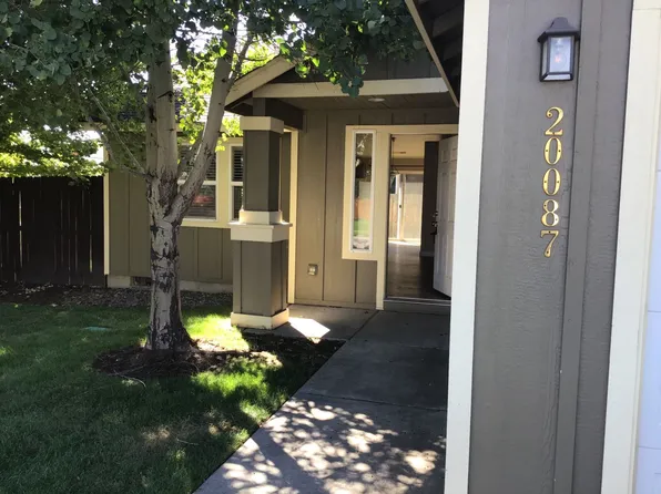 20087 Mount Hope Ln, Bend, OR 97702