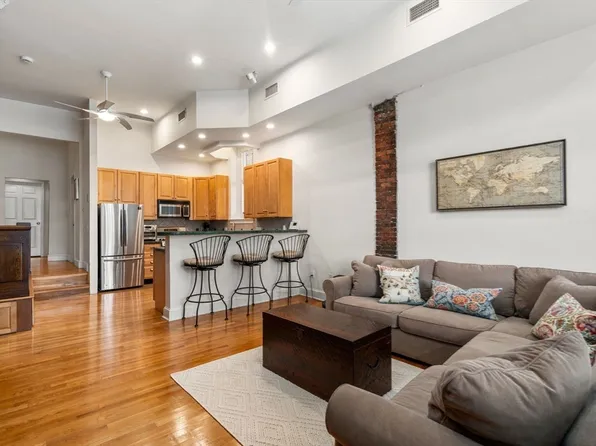 435 Main St #C, Boston, MA 02129