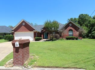 312 Timber Brook Dr, Paris, TX 75462
