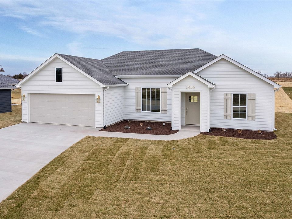 1st image of 2456 N Traveller Dr