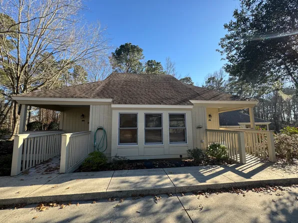 100 Bailey Blf #A & B, Many, LA 71449