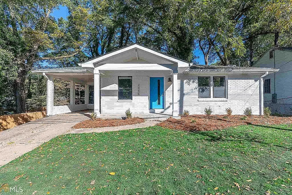 1775 Beecher St SW photo 1
