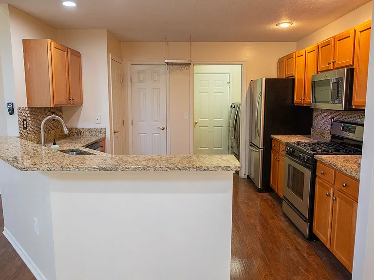 5036 Ivyvine Blvd — Photo 7