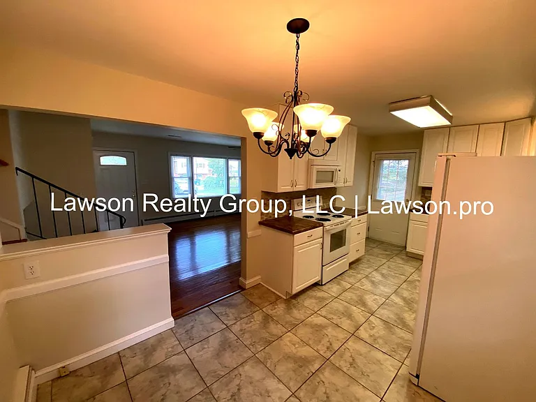 1706 Glendon Rd — Photo 7