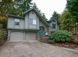 3020 Timberline Dr, Eugene, OR 97405