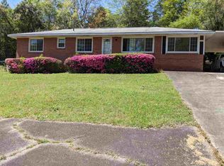 111 Robin Hood Dr, Warner Robins, GA 31088