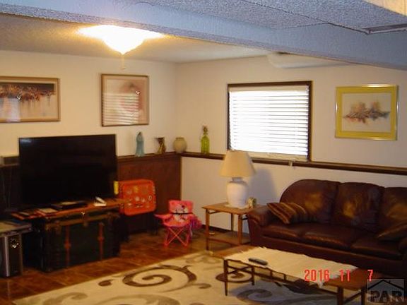 5th image of 794 Hyde Pl