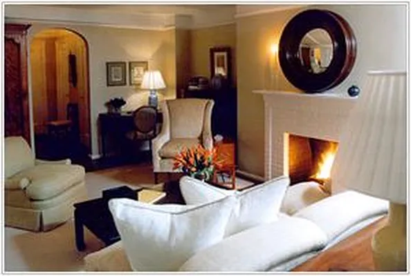 Rented by Douglas Elliman | media 9