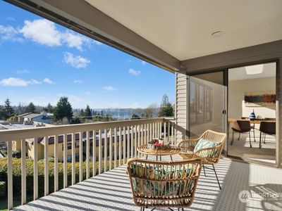11640 100th Avenue NE #304, Kirkland, WA, 98034
