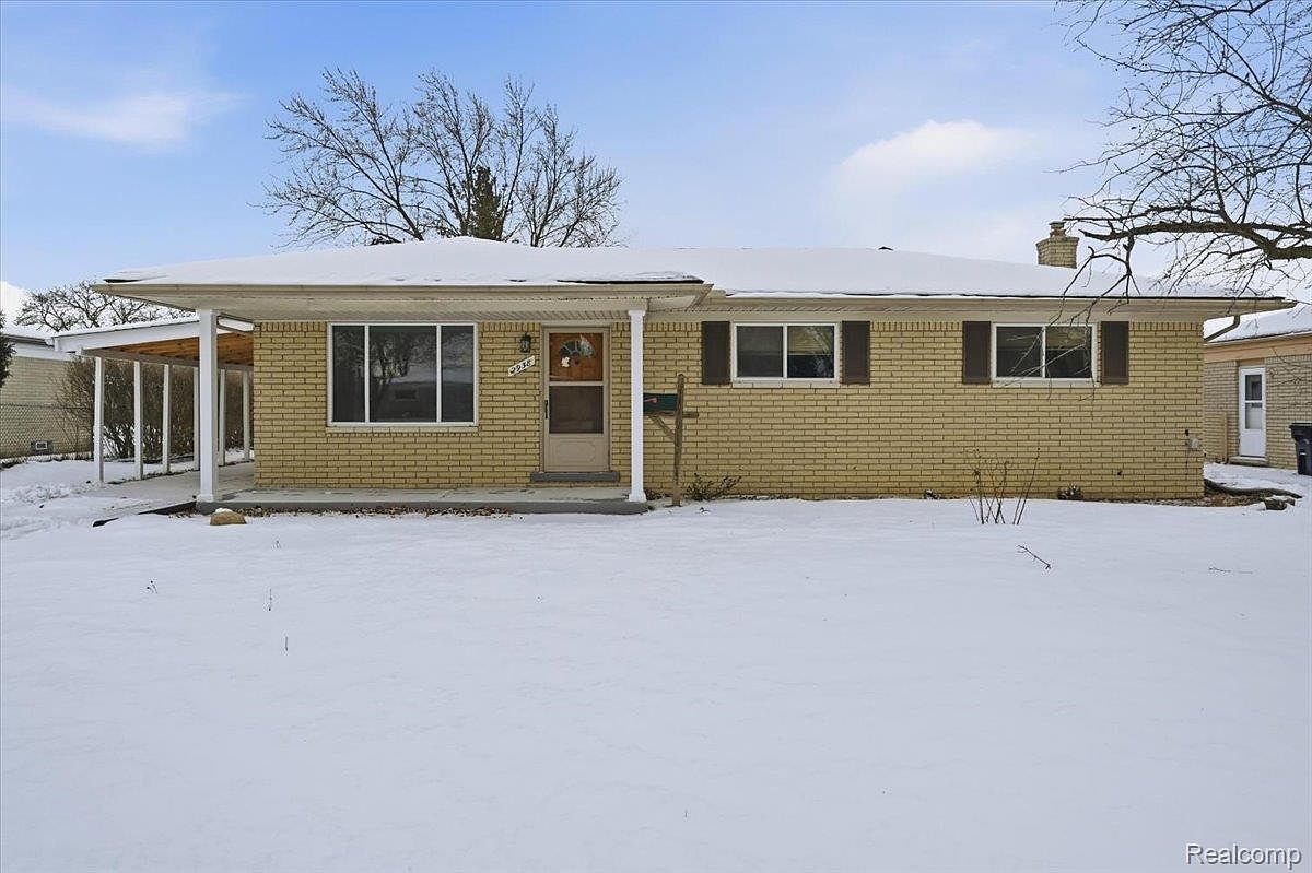 2938 Fox Hill Dr, Sterling Heights, MI 48310 | MLS #20251059019