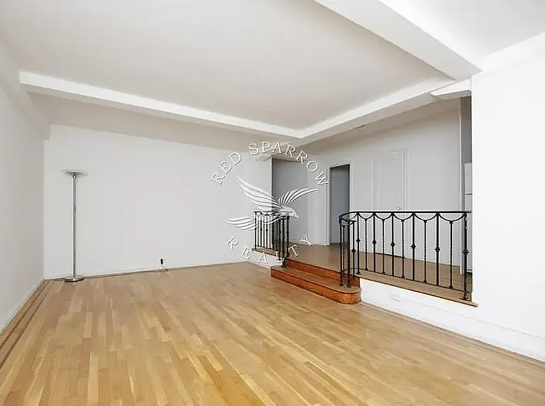 200 W 20th St #601 — Photo 3