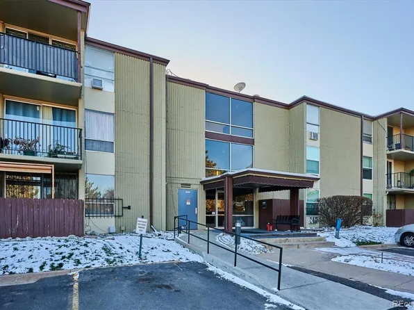 2231 S Vaughn Way #220B, Aurora, CO 80014