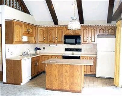 3rd image of 12221 Verlin Dr NE