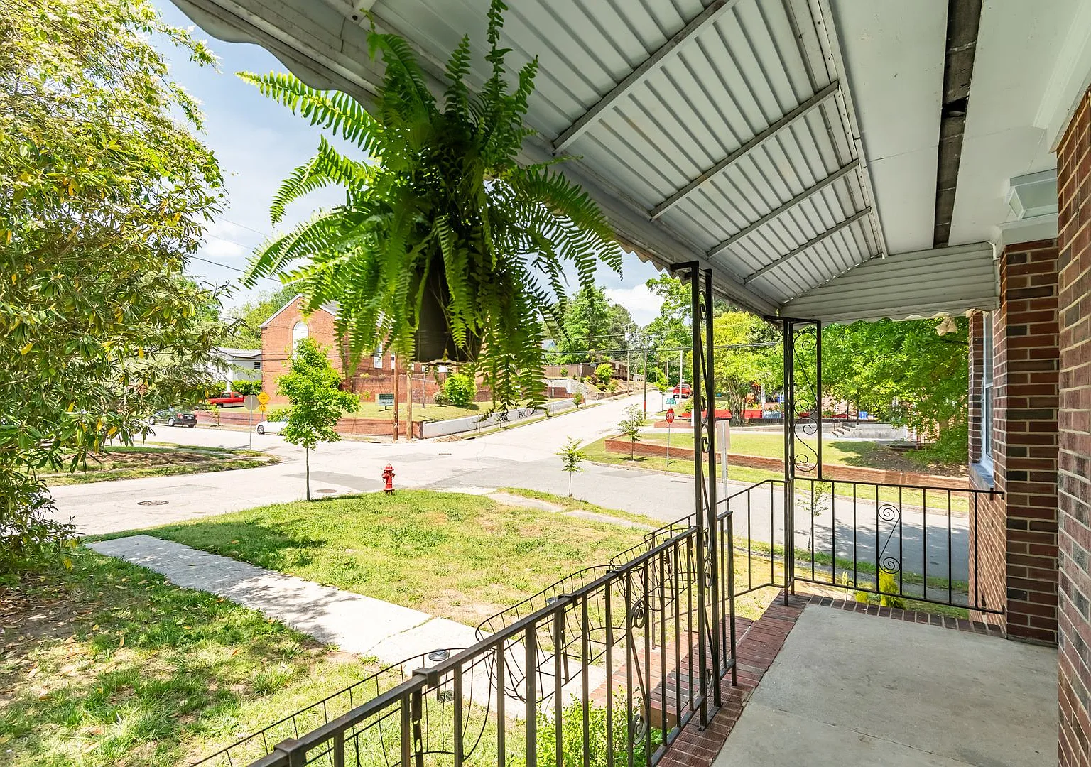 Spacious Home Near Downtown Durham! — Photo 1