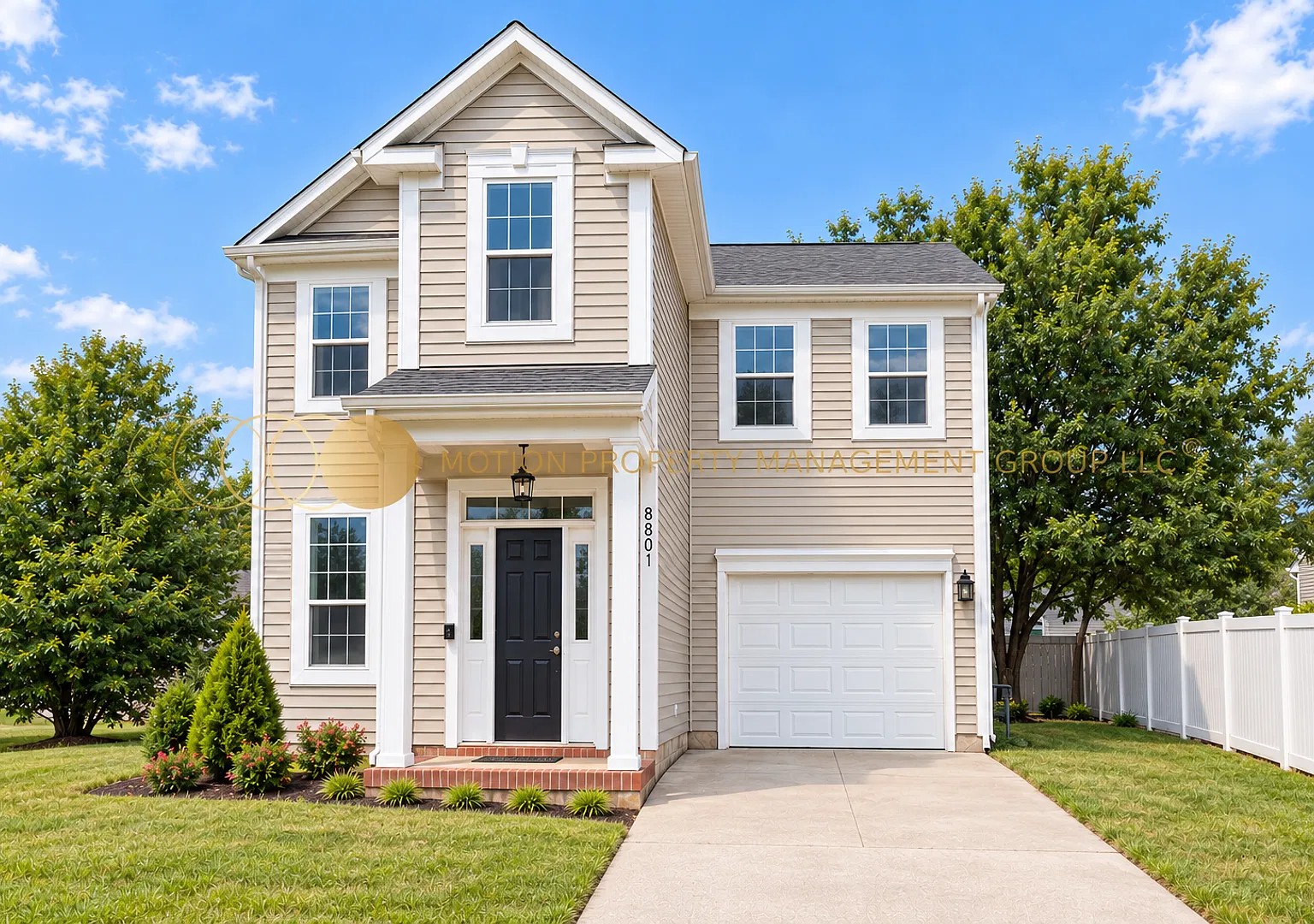 Section 8 Accepted! | Spacious Charlotte Home With A Private Yard — Photo 1
