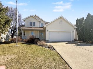 3509 Brook Ridge Ct, Des Moines, IA 50317