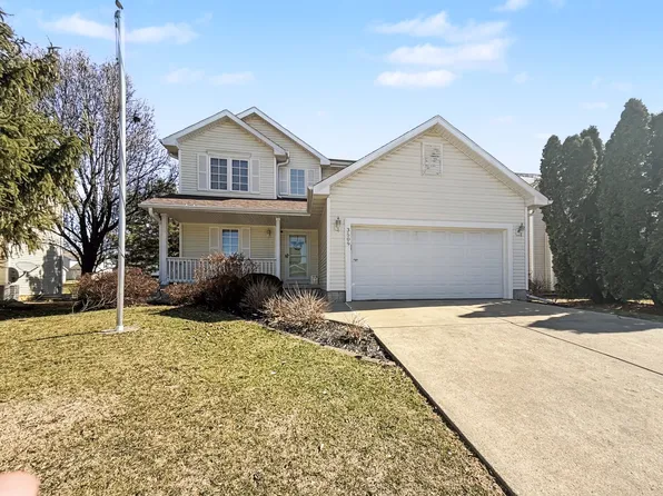 3509 Brook Ridge Ct, Des Moines, IA 50317
