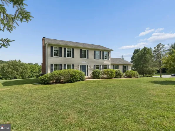 3 Pen Delle Ct, Freeland, MD 21053