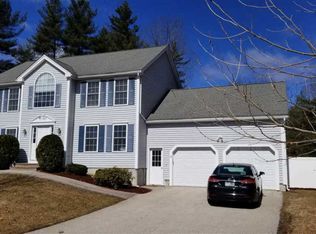 10 Bayberry Cir, Nashua, NH 03062