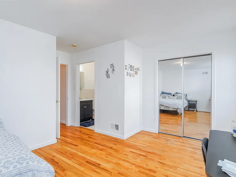 225 Belvedere Dr #1 — Photo 12